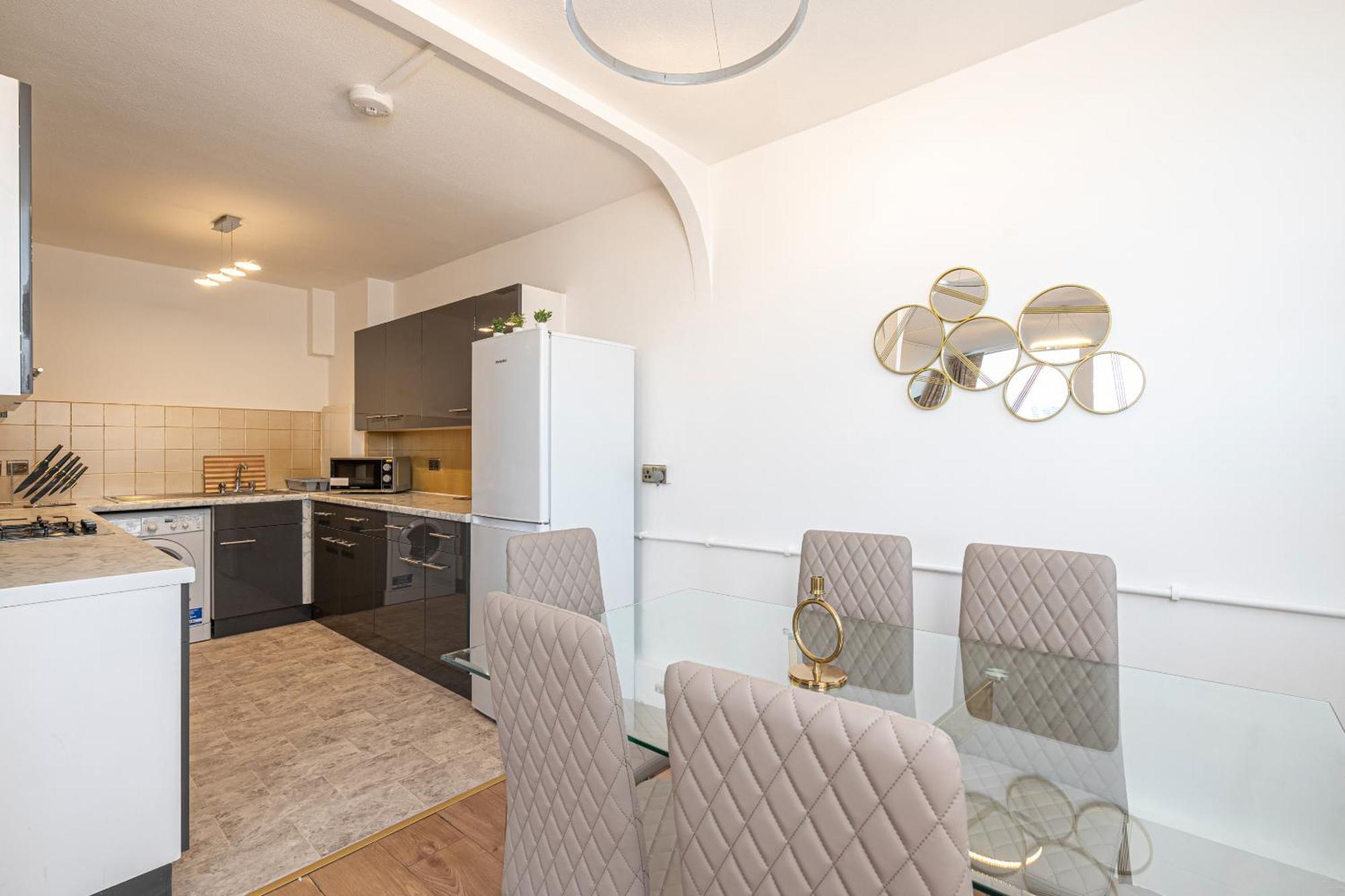 Lovely Apartment Near Hyde Park & Oxford St ロンドン エクステリア 写真