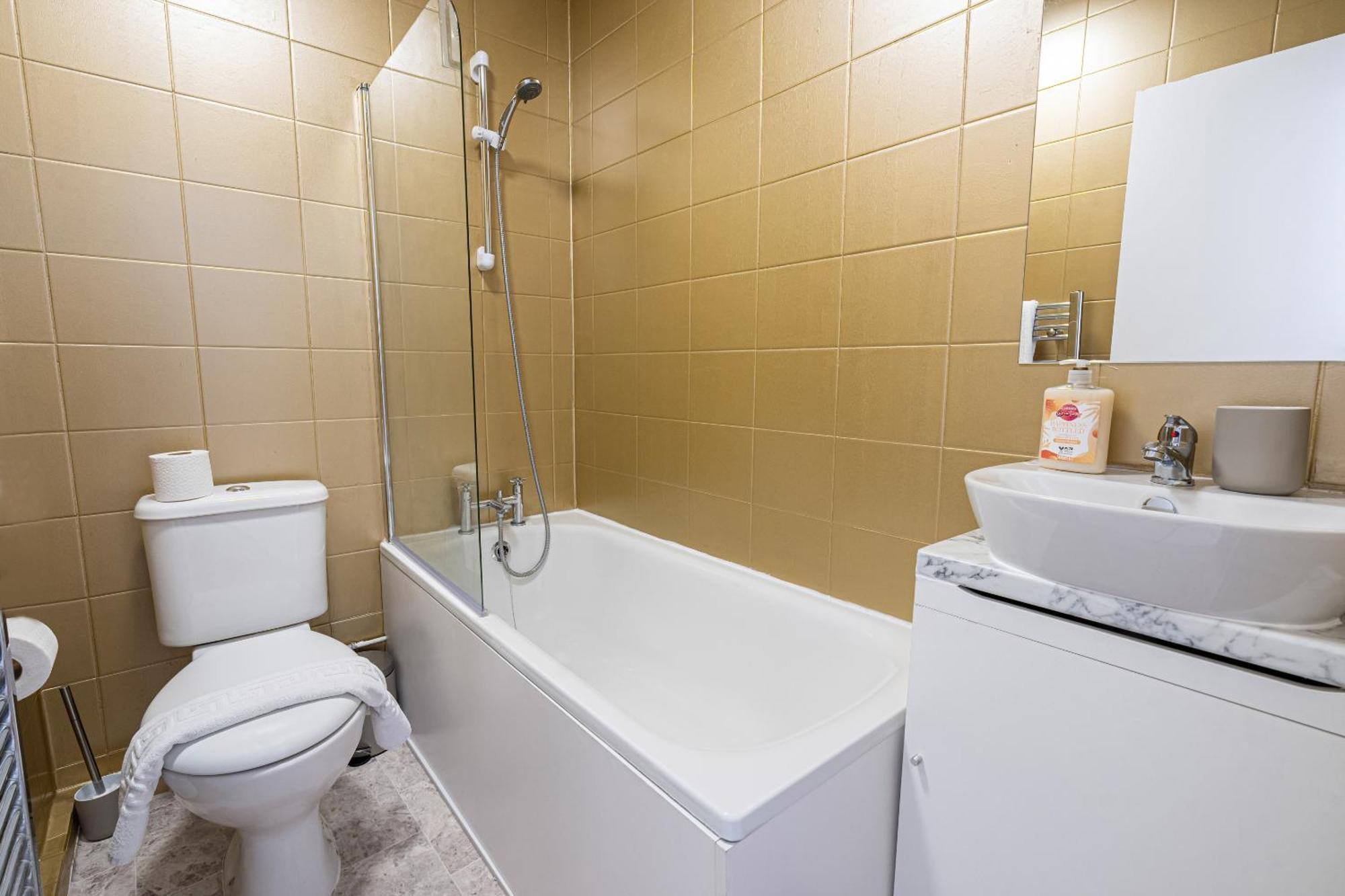 Lovely Apartment Near Hyde Park & Oxford St ロンドン エクステリア 写真