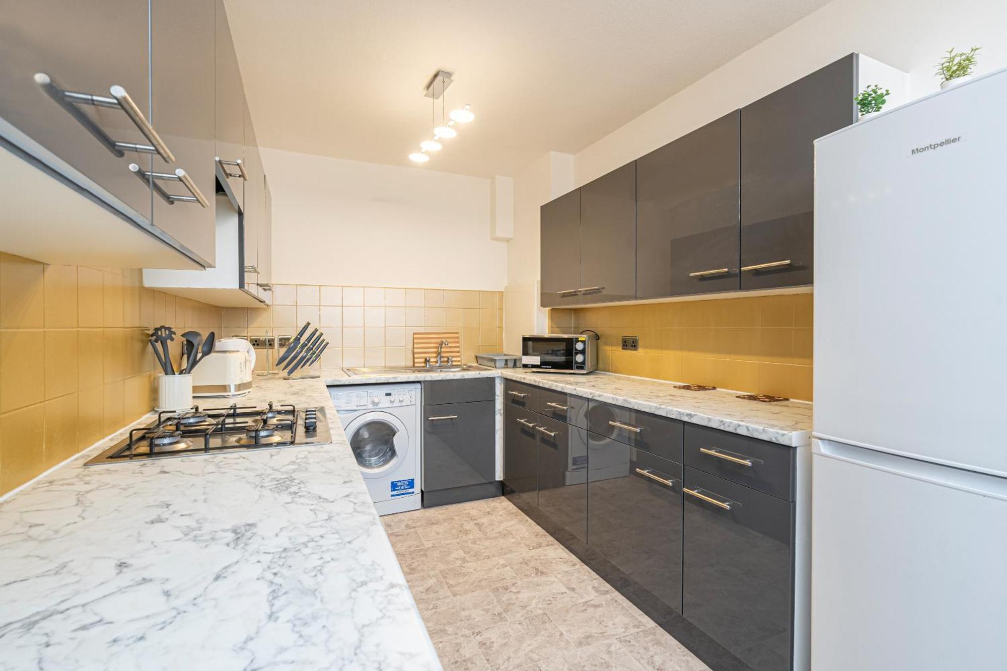 Lovely Apartment Near Hyde Park & Oxford St ロンドン エクステリア 写真