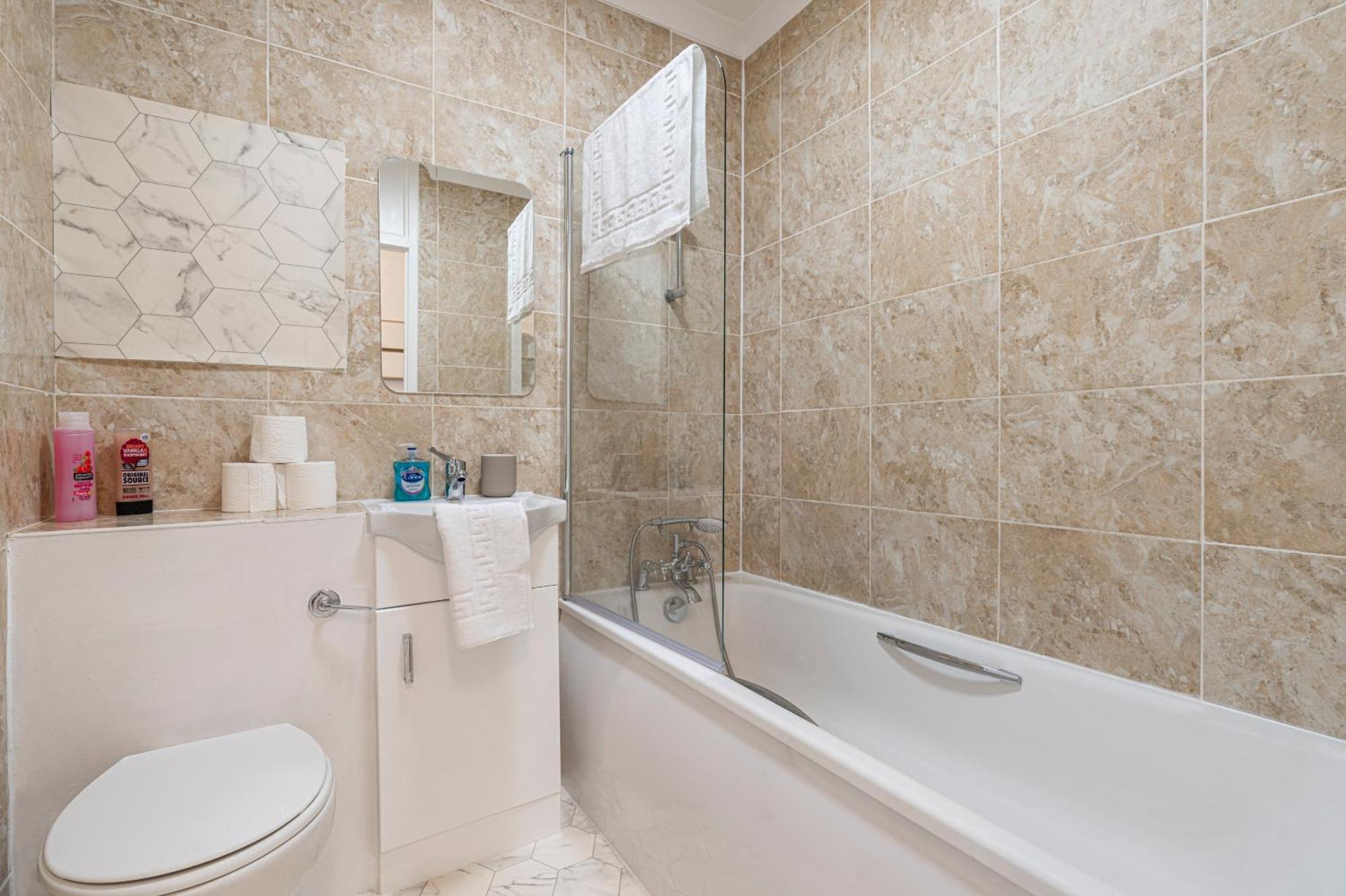 Lovely Apartment Near Hyde Park & Oxford St ロンドン 部屋 写真