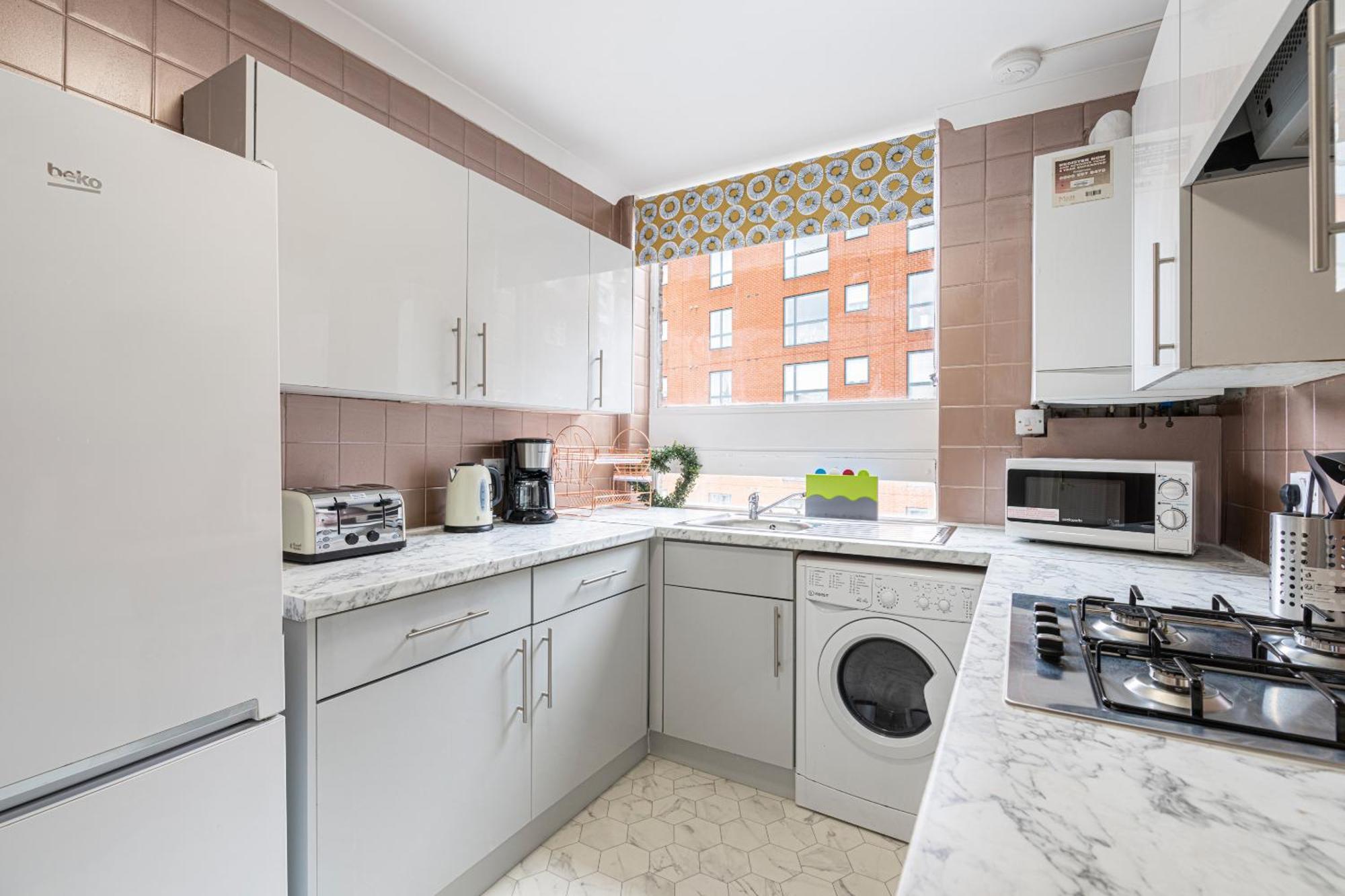 Lovely Apartment Near Hyde Park & Oxford St ロンドン 部屋 写真